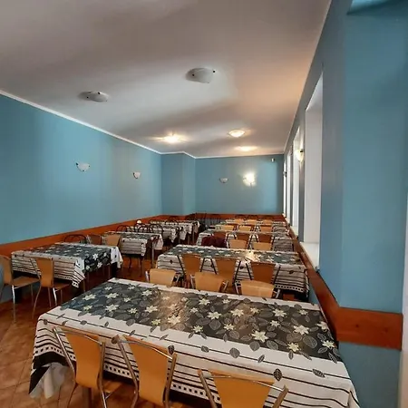 بيت ضيافة Dom Goscinny Sternik